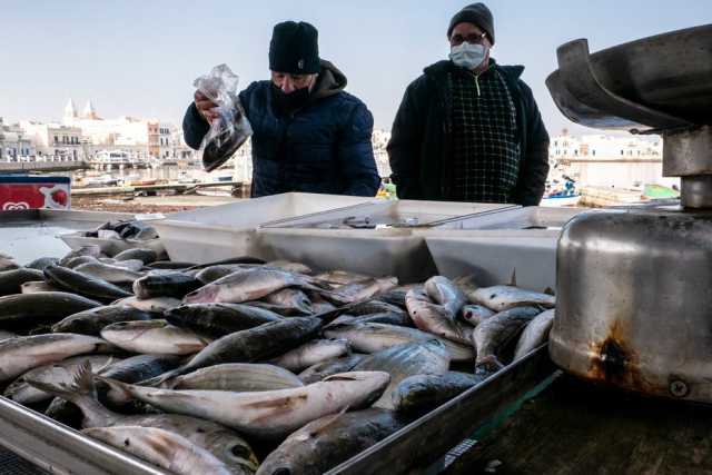 Il mercato ittico di Santo Spirito: l� dove si acquista il pesce direttamente da chi lo cattura